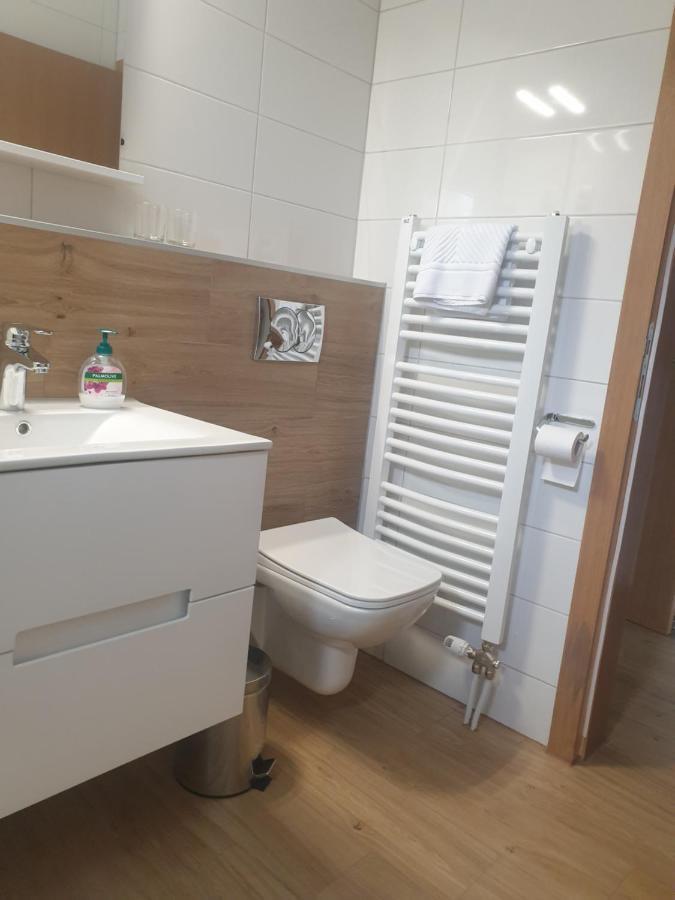 Apartmani Kruna Vrdnik Eksteriør billede